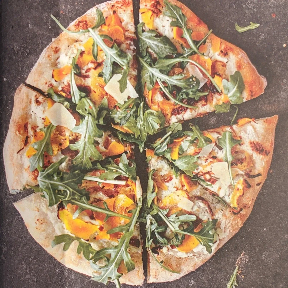 Molly Yeh's‎ 'Molly on the Range' Cookbook